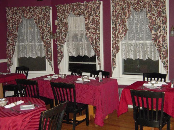 Brookview Manor Inn Canadensis Exterior foto